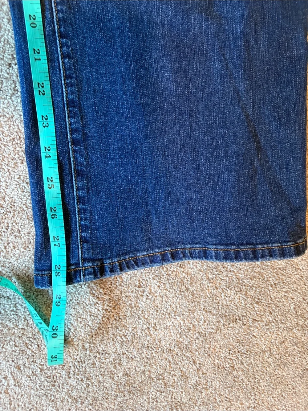 Molly Bracken Wide-Leg Jeans in Deep Blue Wash